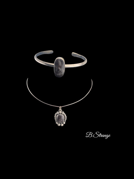 Horse Hoof Pendant and Bracelet Set